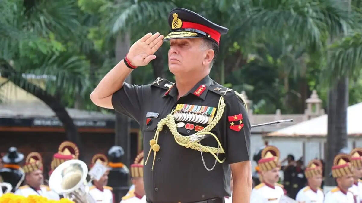 लेफ्टिनेंट जनरल धीरज सेठ होंगे देश के अगले सेना प्रमुख, 30 जून से संभालेंगे जिम्मेदारी